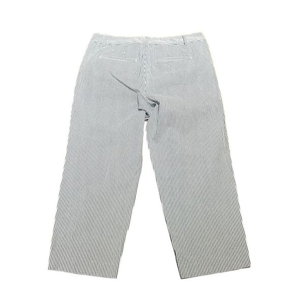 Talbots Women’s Blue And White Pinstripe Petal Pusher Cropped Pant, Size 6 - Picture 2 of 7